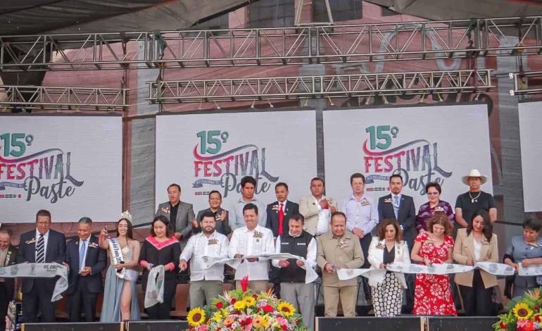 Inicia edición 15 del Festival del Paste en Real del Monte