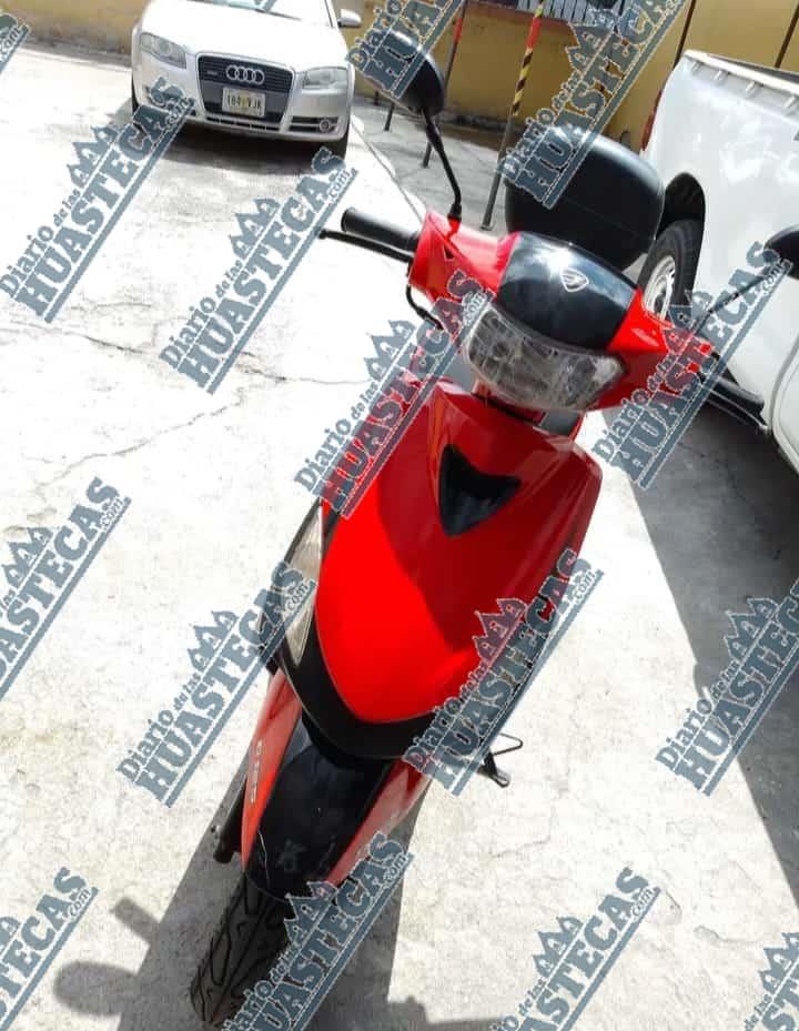 Denuncian robo de motocicleta en Tantoyuca