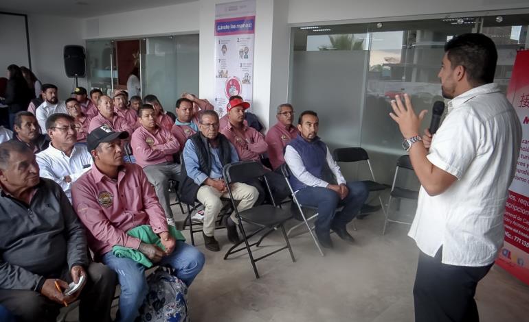 Capacitan a taxistas de Pachuca en cultura turística