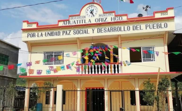 Inauguraron las letras monumentales en Ahuatitla