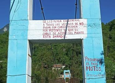 Puente a punto de colapsar 