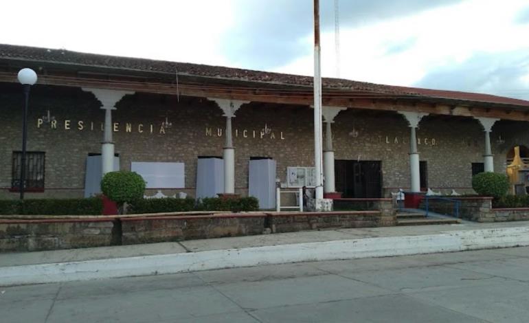 Ayuntamiento reanudó labores