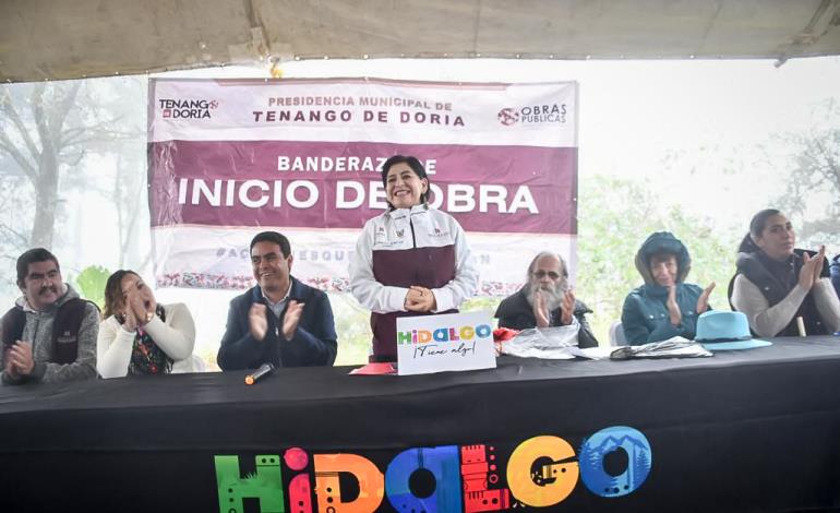 Dan banderazo de inicio a la construcción del arco de bienvenida en Tenango de Doria