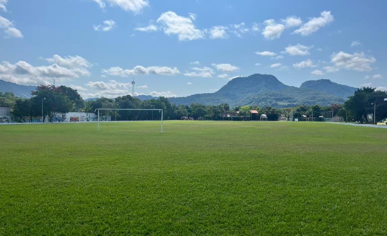 Por mal tiempo, no se jugaron las finales de futbol