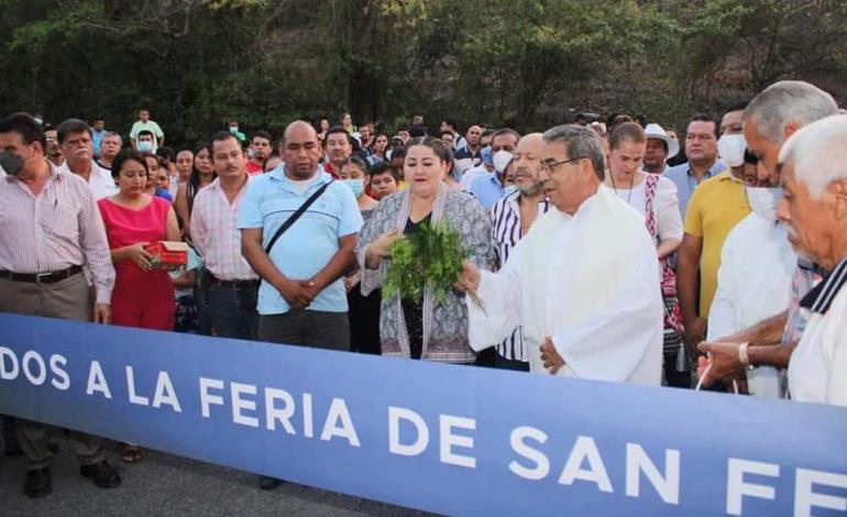 Todo listo para la inaugurar la Feria 