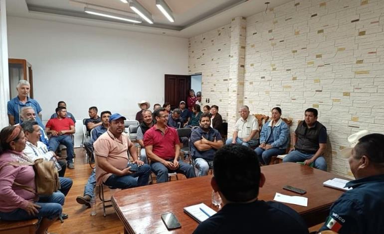 Presidente Municipal sostuvo reunión con delegados de barrios