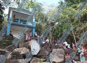 Realizaron procesión a la Virgen de Lourdes 