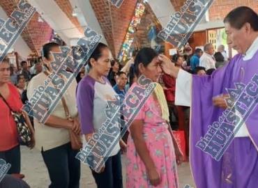 Parroquia Santiago Apóstol brindó misa