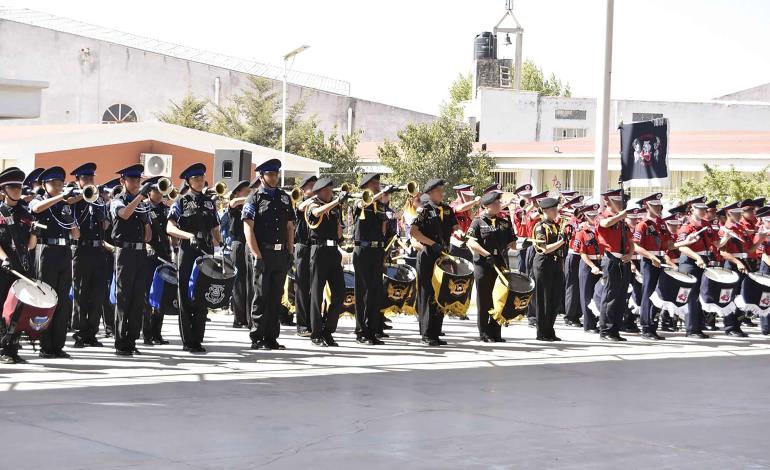 Realizan premiación del concurso de Bandas de Guerra 2024