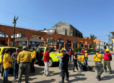 Personal de SEMARNATH brinda apoyo para sofocar incendios