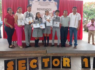 Realizaron Concurso de Kamishibai alumnos