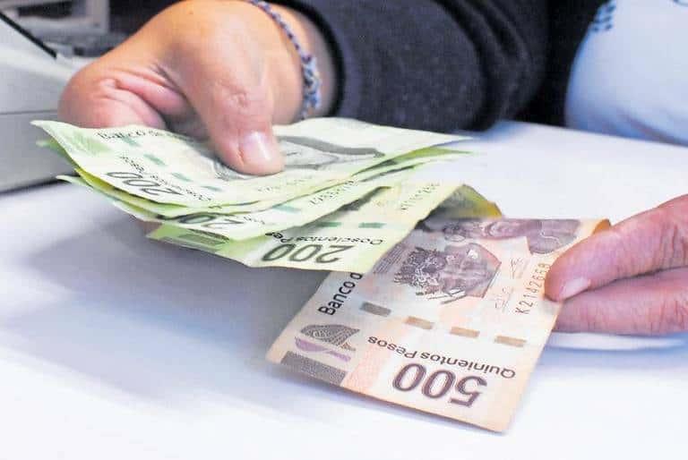 Profes exigen cuotas  por el Día del Niño