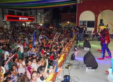 Festejó en grande a miles de niños 