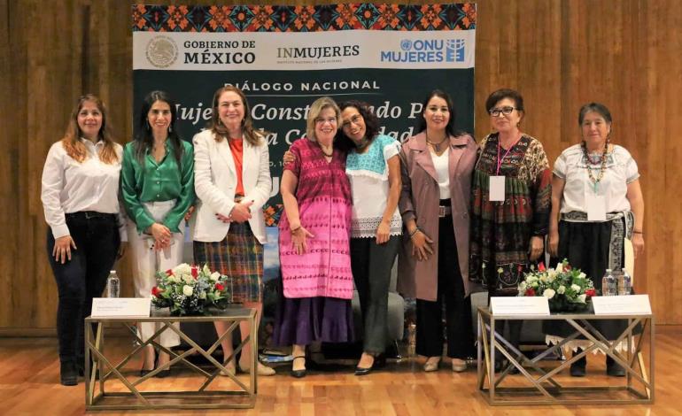 Hidalgo presente en el diálogo nacional "Mujeres construyendo paz desde la comunidad" 