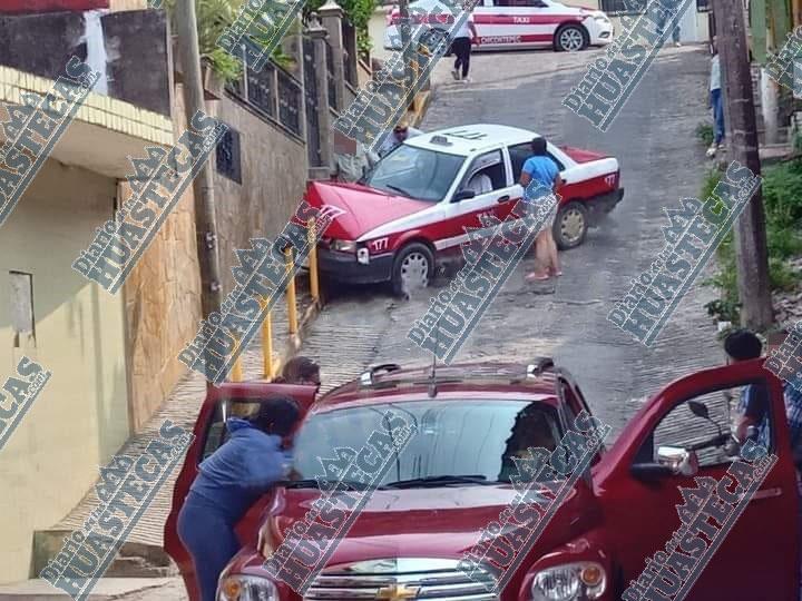 Taxi se accidentó