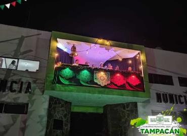 Celebró Tampacán Grito de Independencia