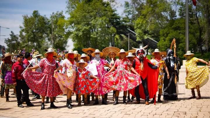 Organizan primera ofrenda de Xantolo
