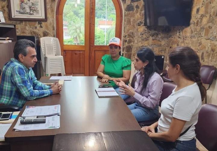 Mujeres con mayor respaldo del Gobierno Municipal