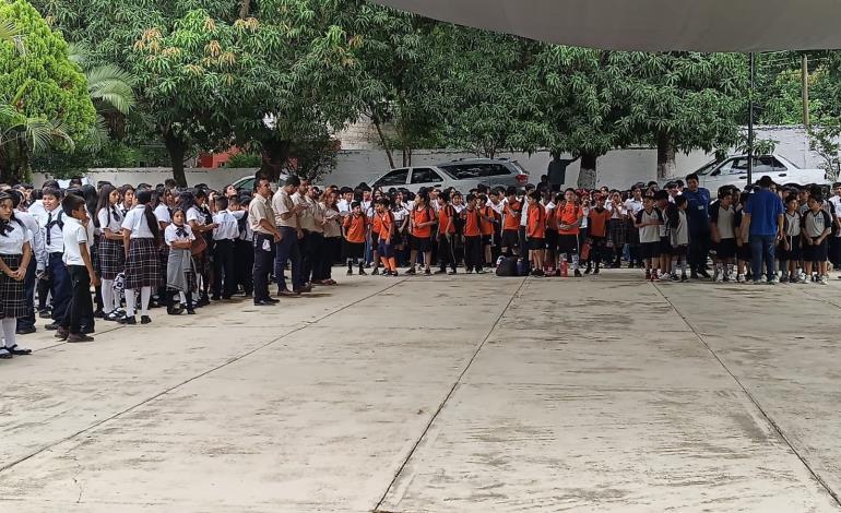 Secundaria 2 Celebró 45 aniversario