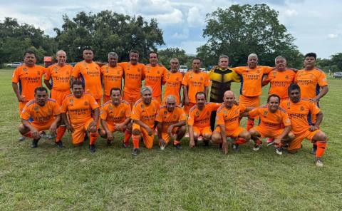 San Miguel goleó a San Rafael en fut  Diamante
