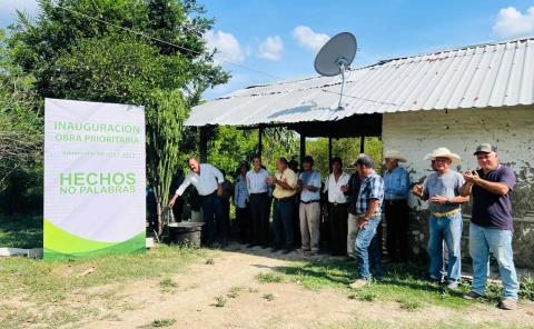 Inauguración de red de agua en las localidades del Camarón y Jacubal