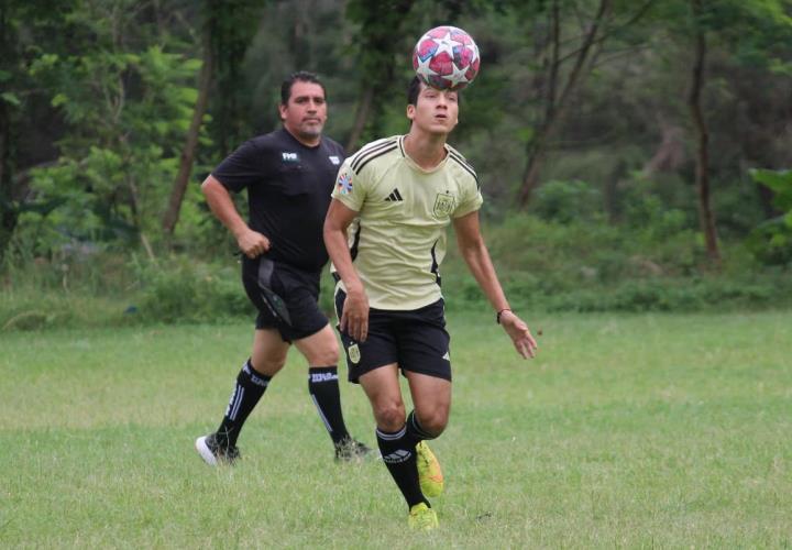 Camino Real le sacó el empate al Atl. San Luis