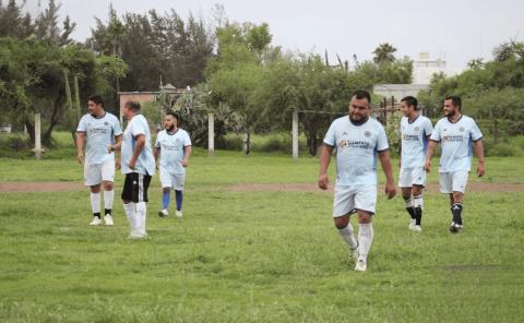 Equipos listos para el nuevo torneo de fut 
