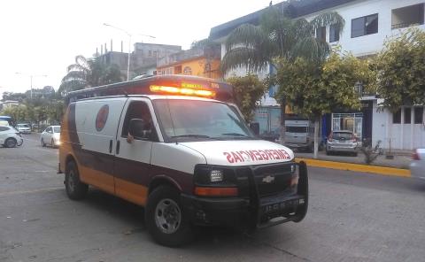 Adulto mayor fue auxiliado tras desvanecerse en el Boulevard