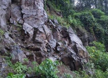 Destrozada la carretera