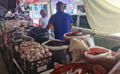 Más caro el chile para tamales