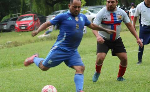 Telesecundaria goleó al Deportivo Roni 7-0
