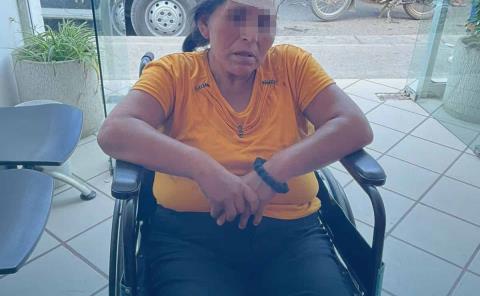 Mujer se cayó de las escaleras
