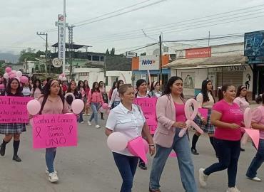 Caminata contra cáncer de mama