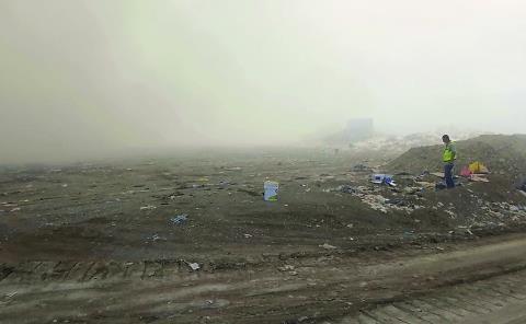 Nube de humo afectó a Valles