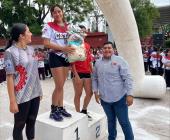 Gina ganó la carrera del CETis 106 