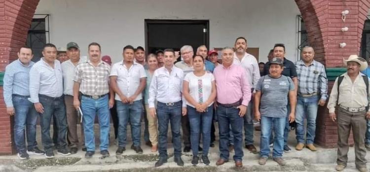 Conectarán camino de Lontla-Coacuilco 