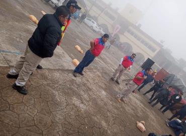 Halcones dieron curso de primeros auxilios 