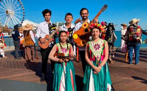 Alumnos potosinos de gira por Chicago 
