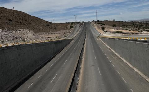 Vía alterna al Eje 122 lleva avance de 70%
