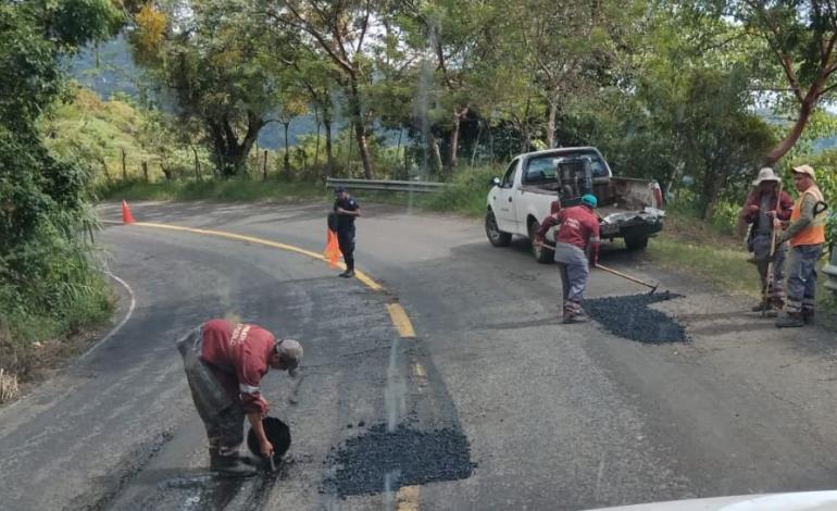 Dieron mantenimiento a la carretera federal  