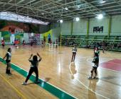 Dental Pro One imparable en el volibol femenil 