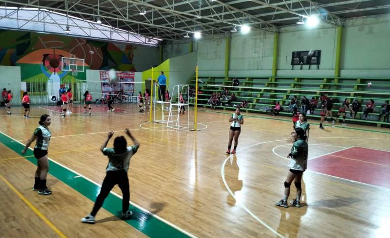 Dental Pro One imparable en el volibol femenil 