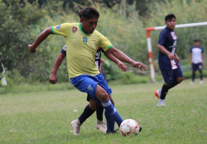 Huastecos FC a semifinales en balompié de Monterrey