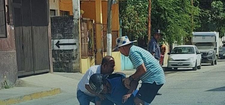 Lesionado al caer de su moto