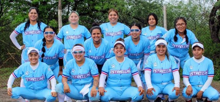 Estrellas sigue con paso firme