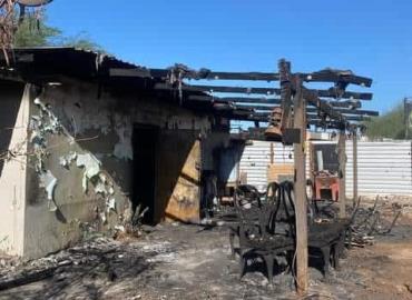 Ciudadanía apoya a familia tras incendio