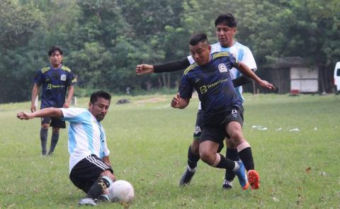 Moto Servicio Xalcuatla goleó a Guerreros 7 a 0
