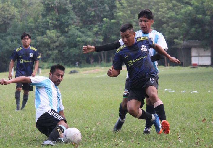 Moto Servicio Xalcuatla goleó a Guerreros 7 a 0