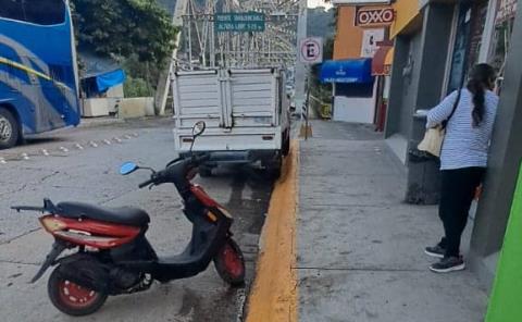 Crucero usado como estacionamiento