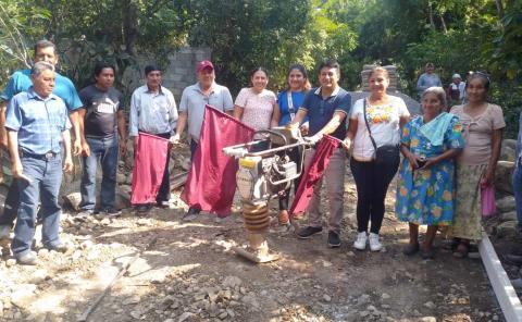 Inauguran obra en La Soledad